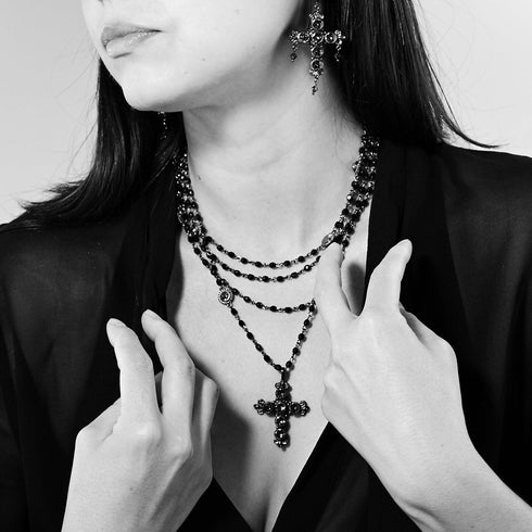 Magdalena - 6mm Crystal Jet Black All Medallions - VSA Designs