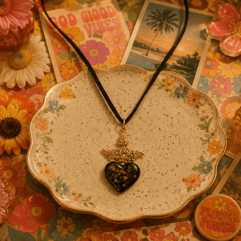 Daisy in Love Charm Necklace - Gold
