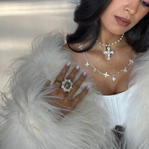 Oval Cloister Sacred Heart Ring - Gold - VSA Designs