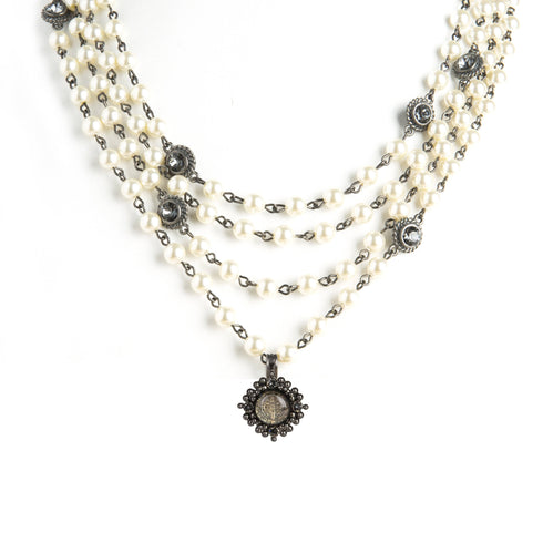 Magdalena - 6mm Pearl Cream Petite Cloister San Benito - Gunmetal