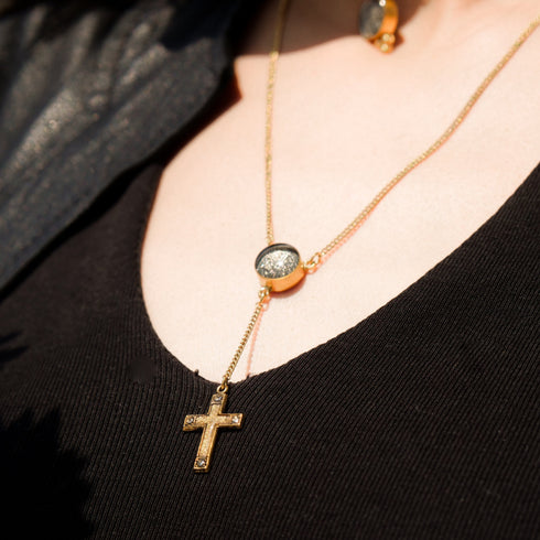 Piccolo Rosary Necklace - Gold
