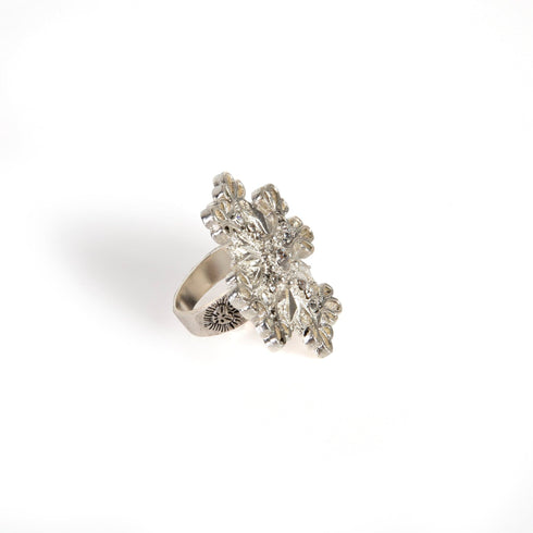Electra Cross Ring